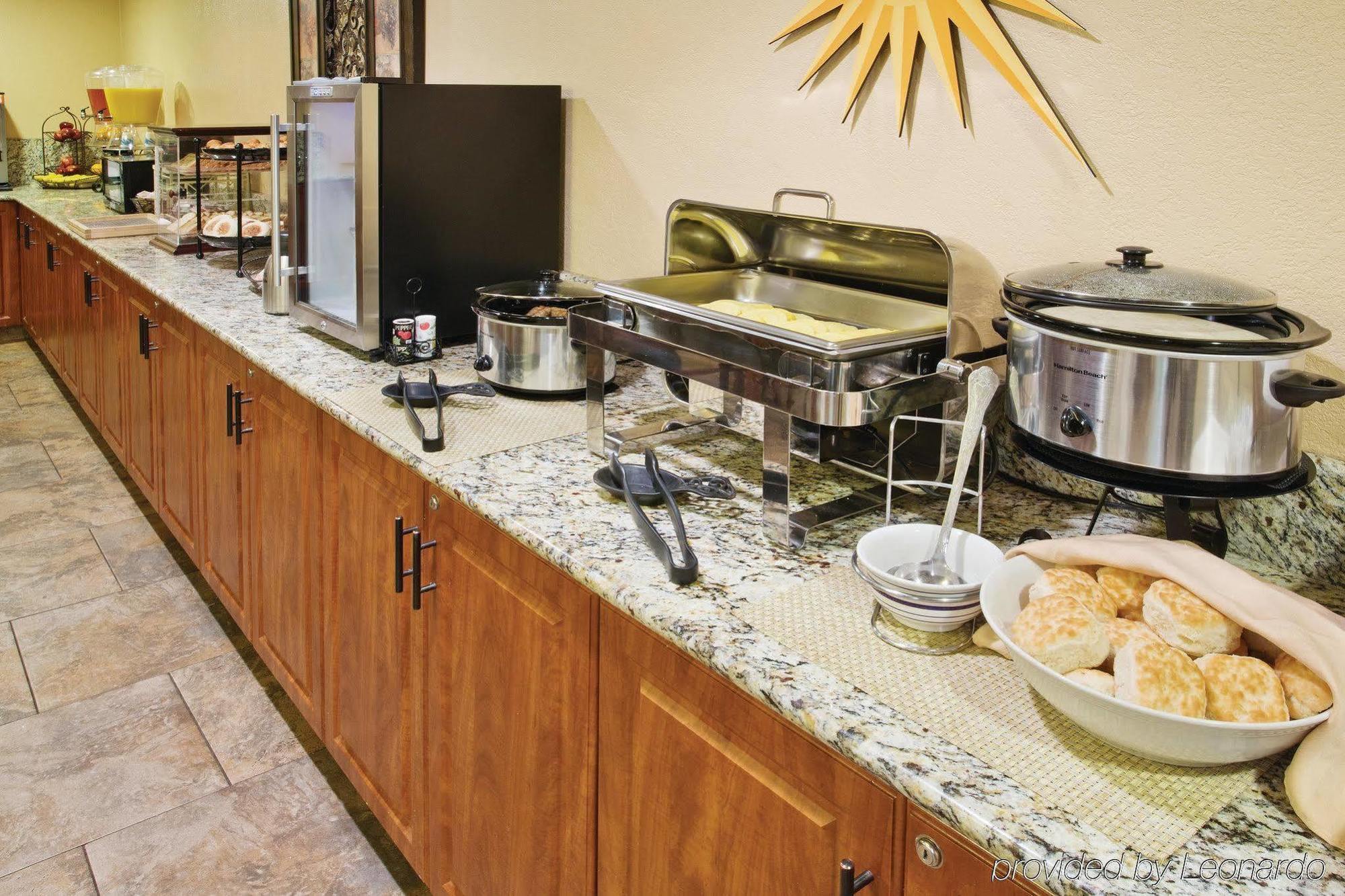 Quality & Downtown Hotel 3*